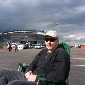 Meet your Posher, Russell